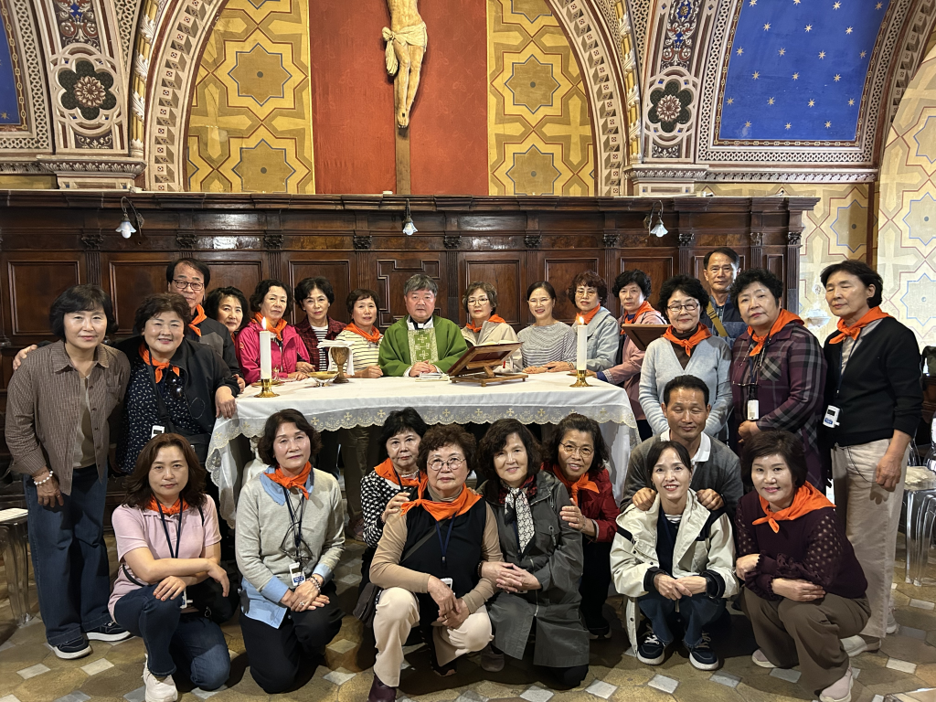 2025년 하당성당은 희년을 맞이하여 이태리를 10박 11일 여정으로 순례하였다    첨부파일 : 1761274633.jpg