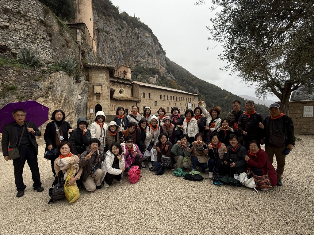 2025년 광영성당 이태리 10박 11일 순례     첨부파일 : 1764652530.jpg