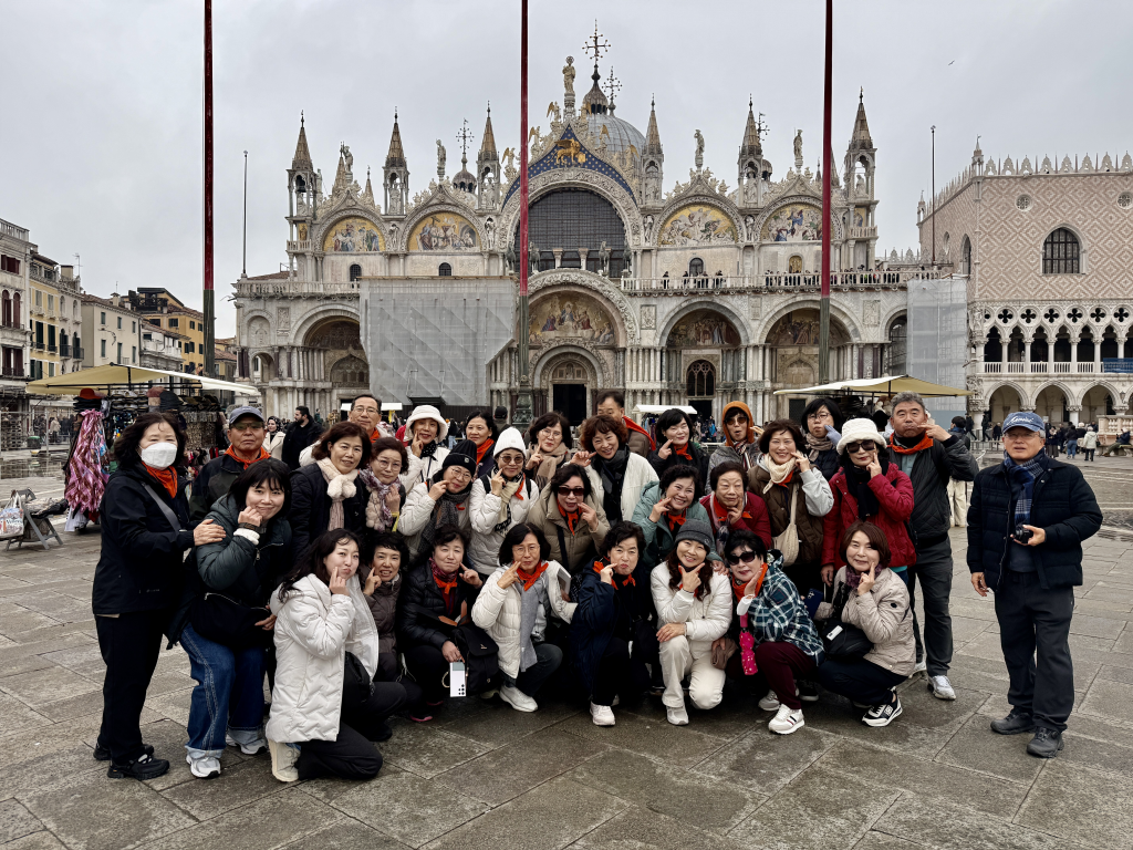 2025년 광영성당 이태리 10박 11일 순례     첨부파일 : 1764652571.jpg